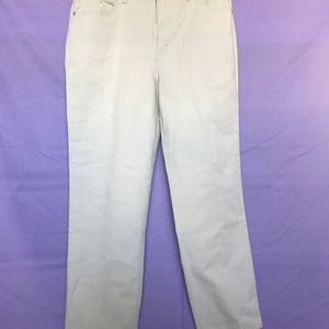 Used Women's Gloria Vanderbilt Jeans